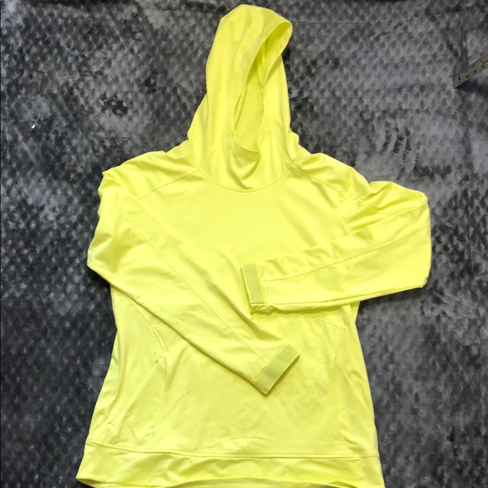Athleta pullover sweatshirt